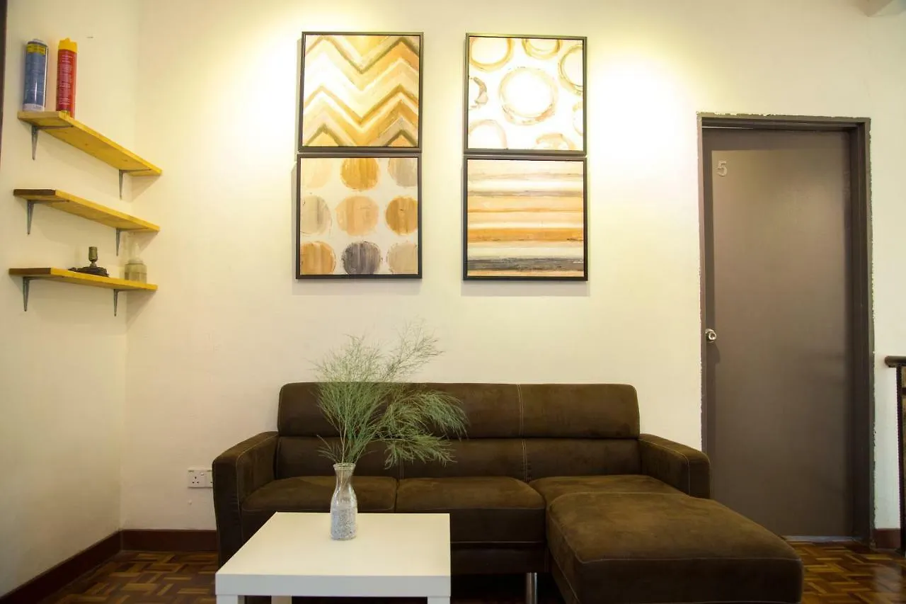 Desvan Villa Johor Bahru
